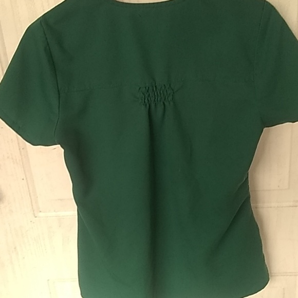 Grey's anatomy small green scrub top - Picture 2 of 3